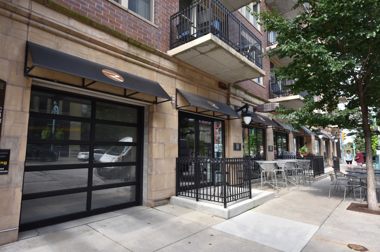 102 Water St, Milwaukee WI  53202-6054 exterior
