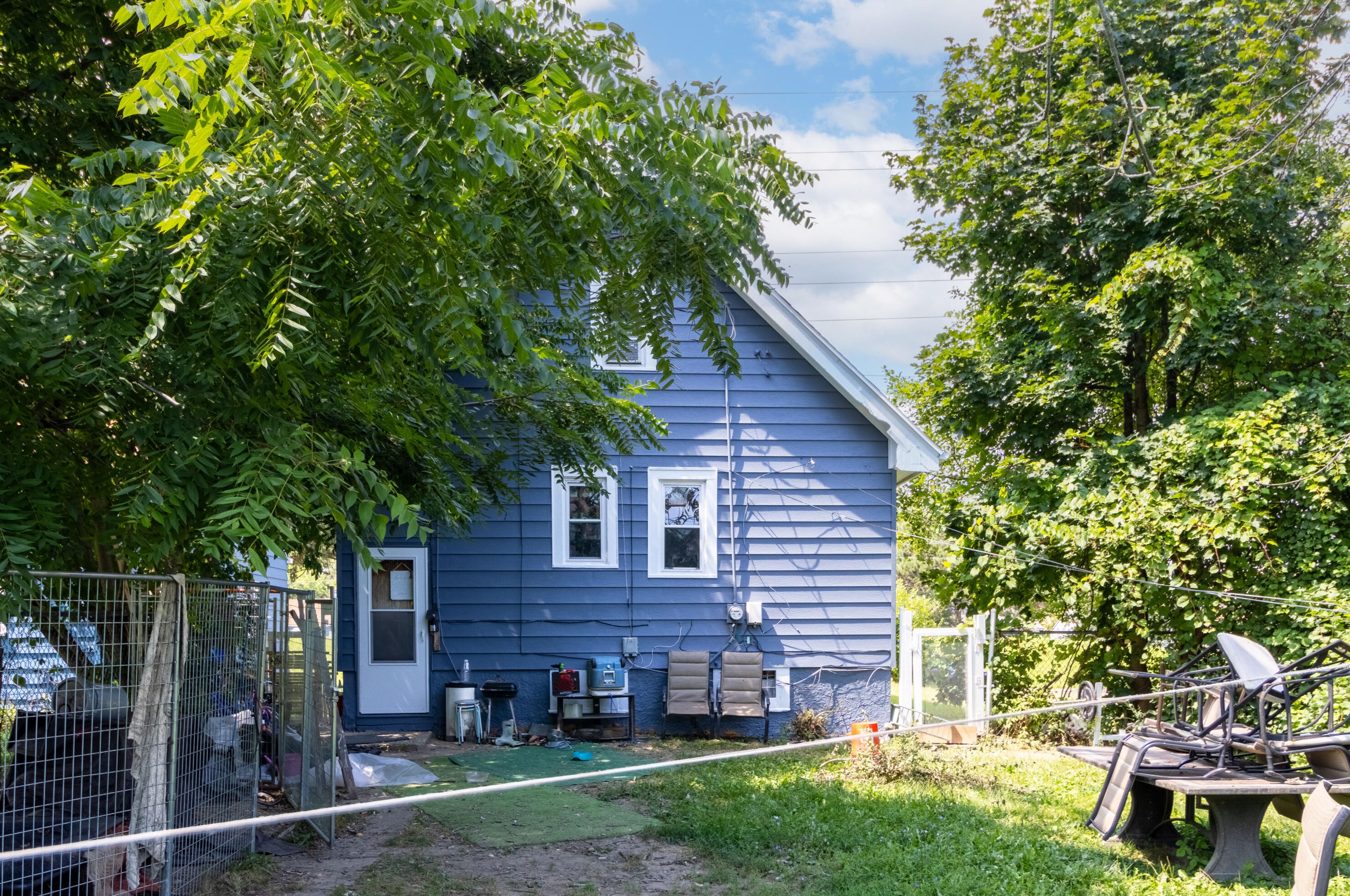 4738 20th St, Milwaukee WI 53209-6345 exterior