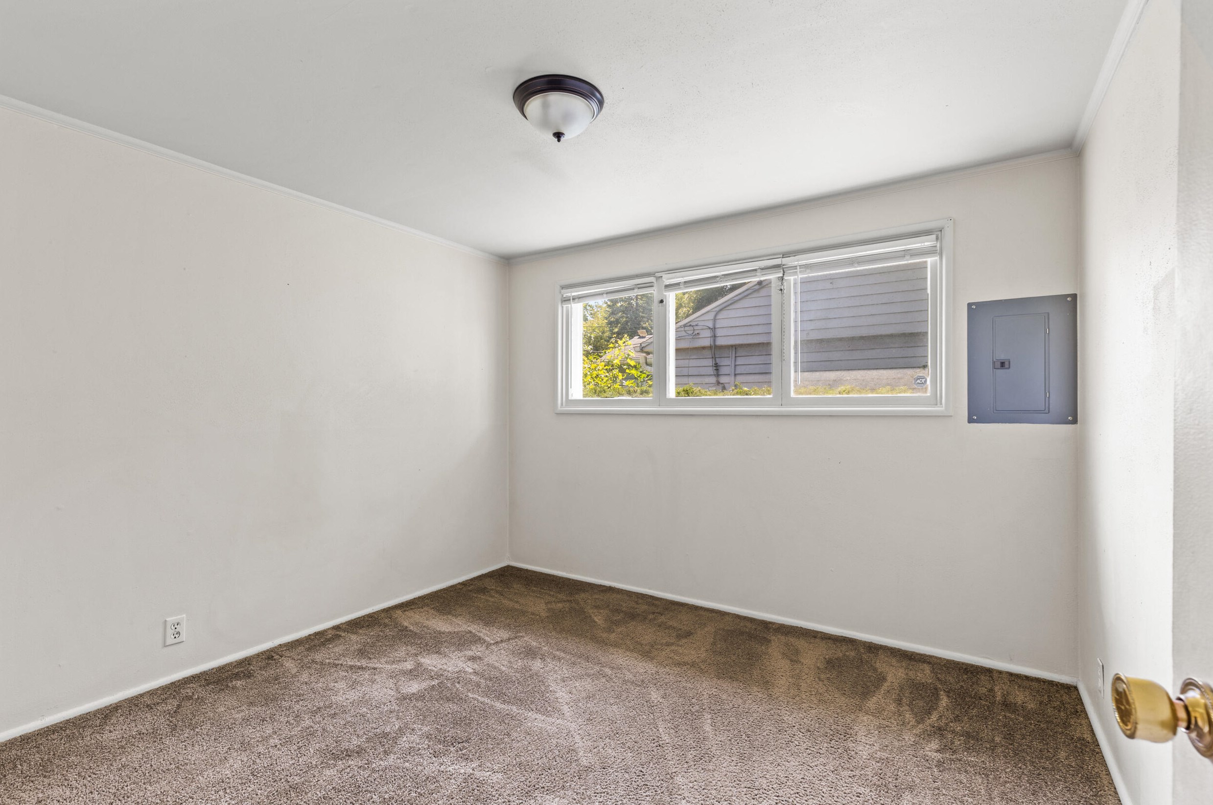 3150 84, Milwaukee WI 53222-3701 exterior