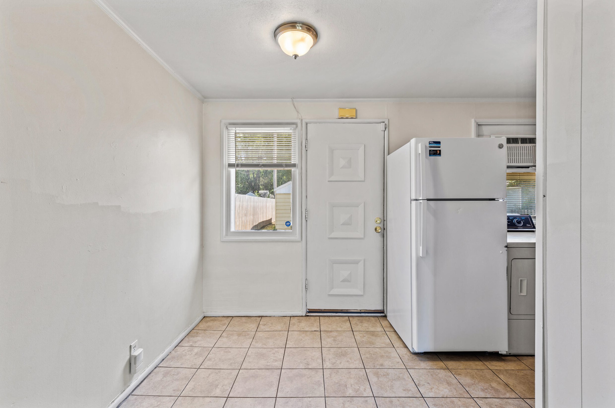 3150 84, Milwaukee WI 53222-3701 exterior