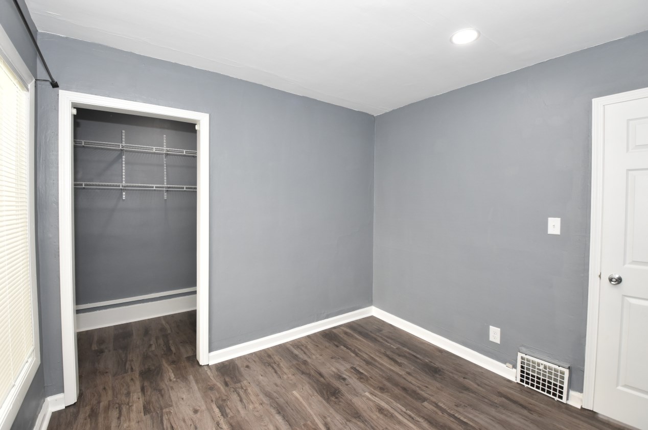 1309 49, Milwaukee WI 53208-2250 exterior