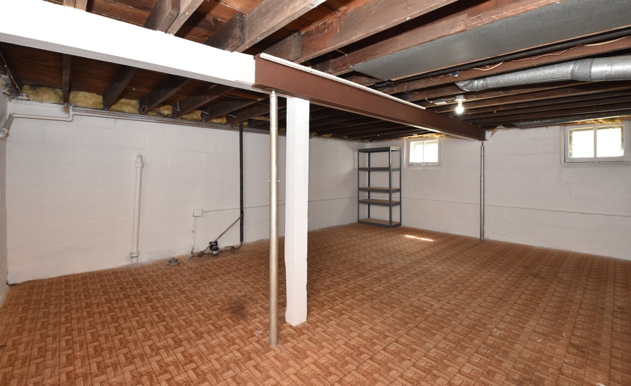 1309 49, Milwaukee WI 53208-2250 exterior