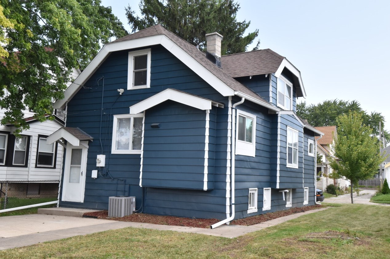 1309 49, Milwaukee WI 53208-2250 exterior