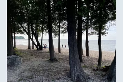 6860  Bay Shore Dr, Egg Harbor, WI 54209 - Photo 31