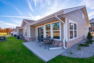 1117 Anchor Ave, West Bend, WI 53095 - Photo 23