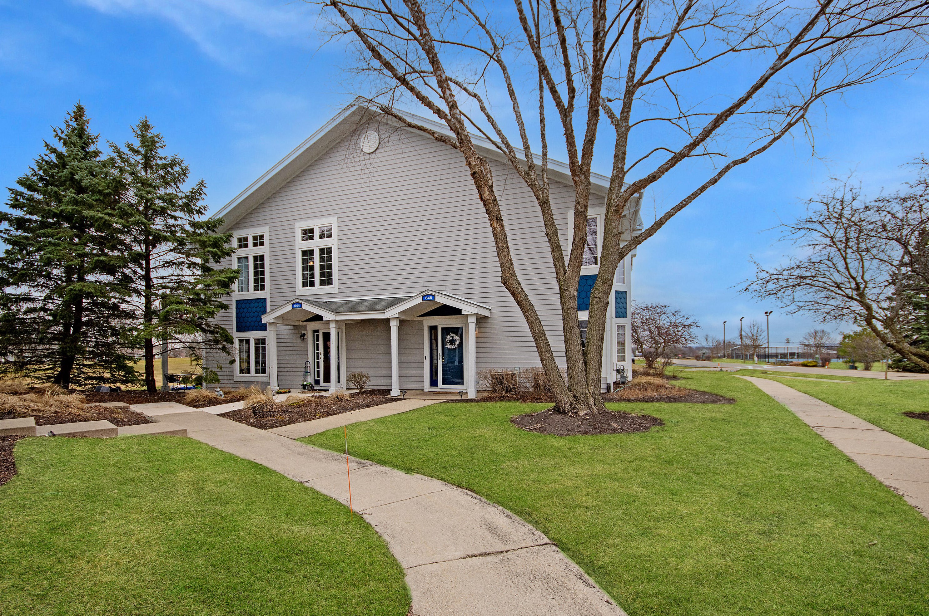 648 Geneva National Ave, Lake Geneva WI  53147-4816 exterior