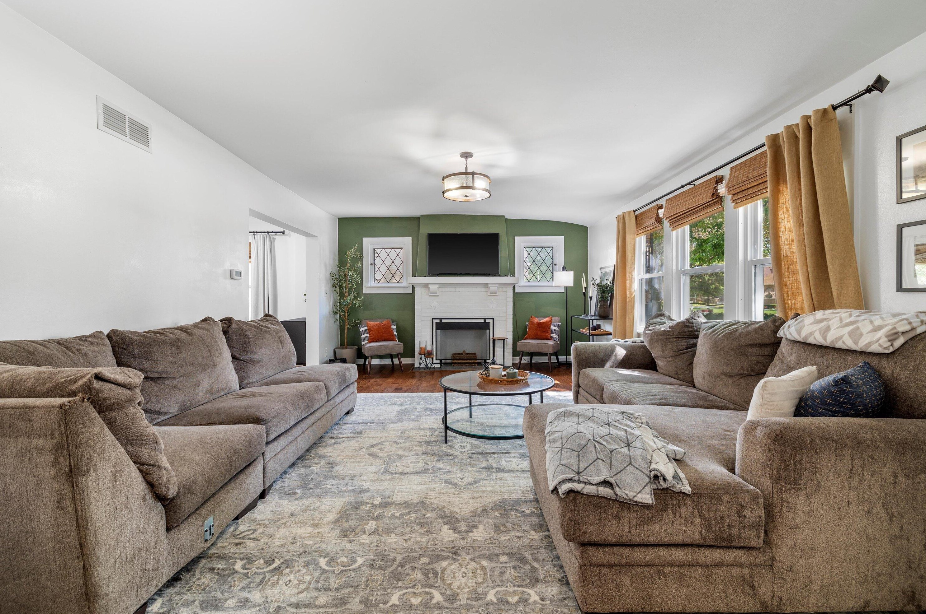 2209 60, Milwaukee WI 53218-4103 exterior