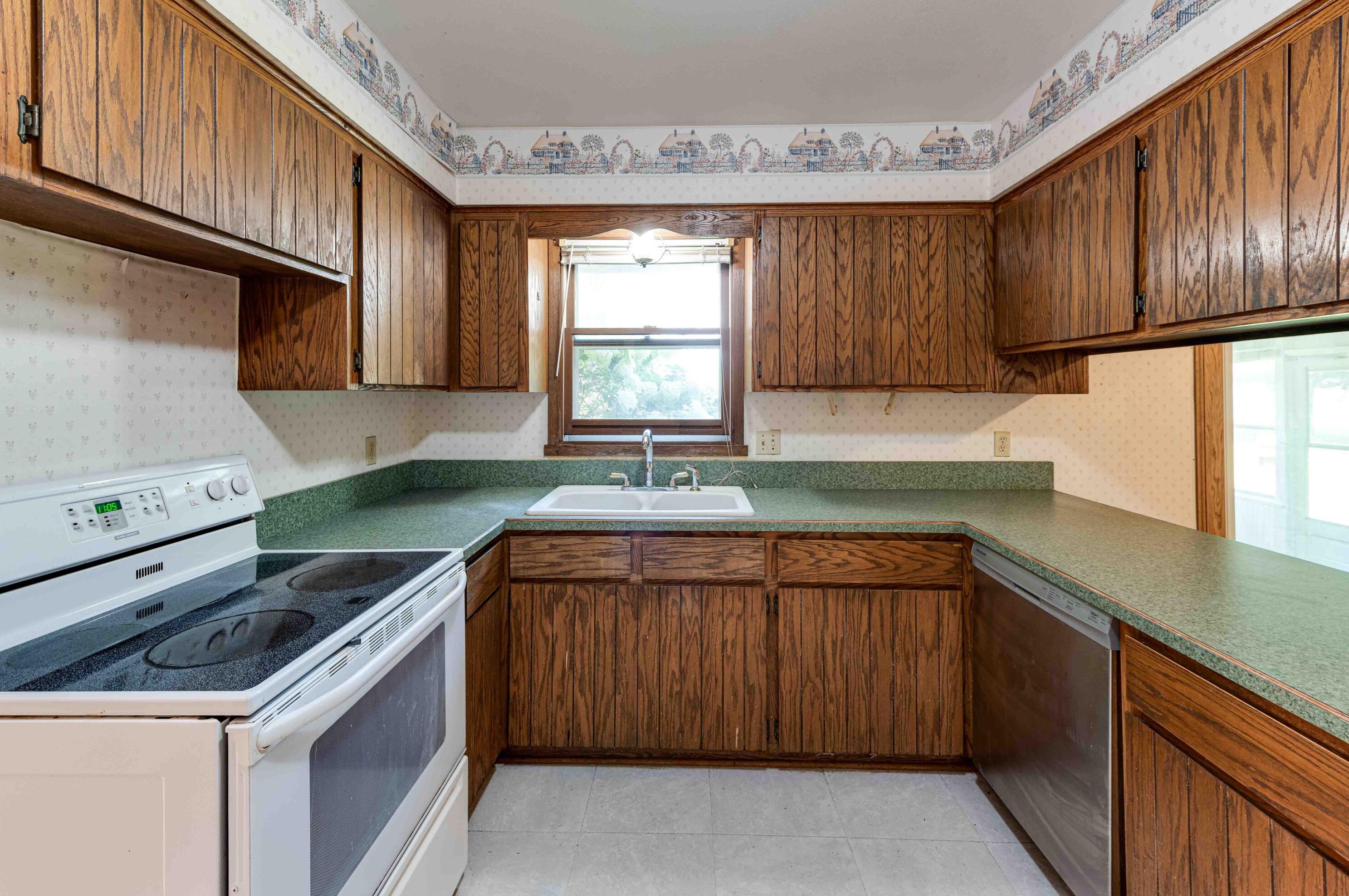 160 60 Ave, Kenosha WI 53144-7203 exterior