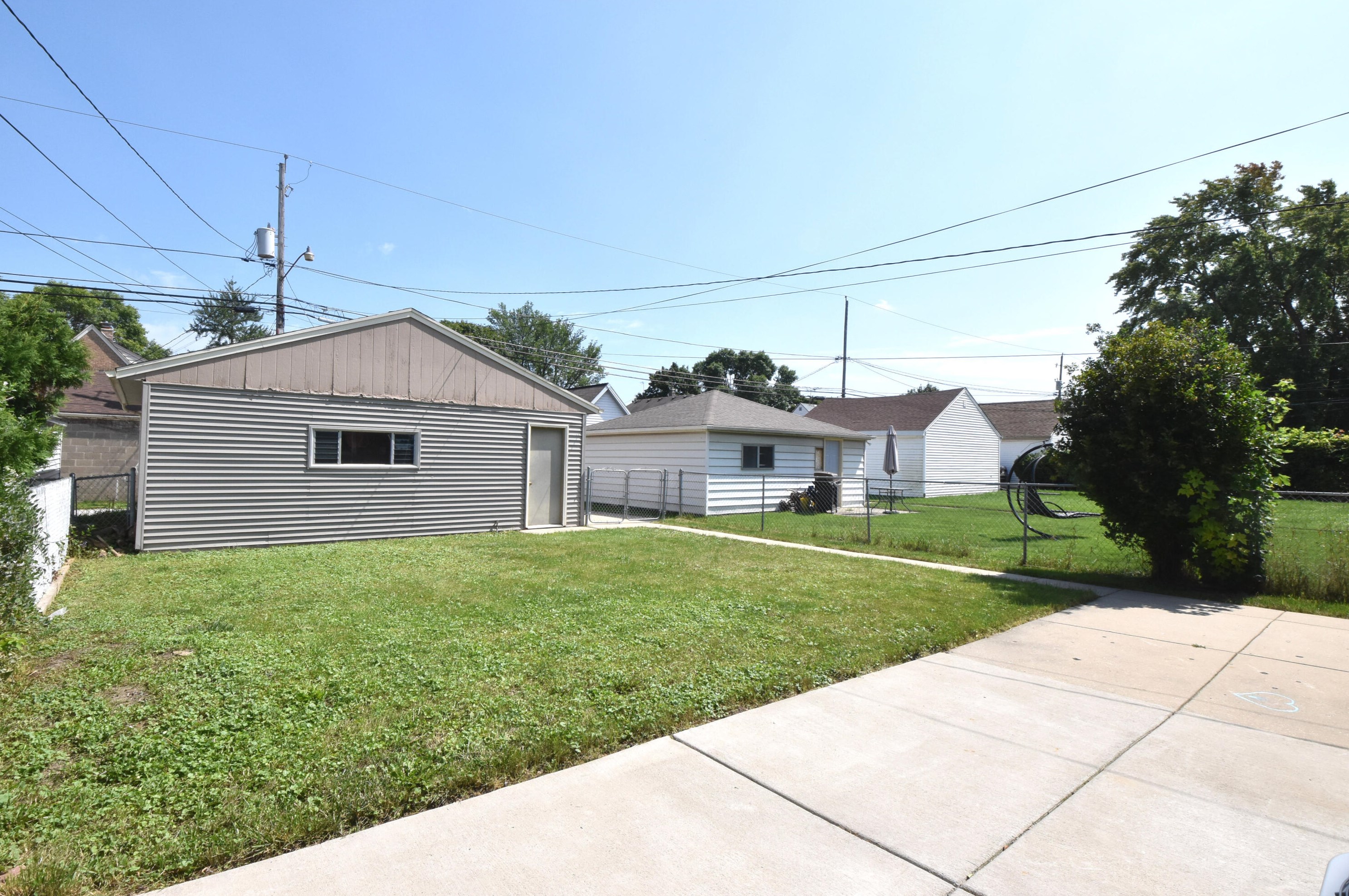 3404 20th St, Milwaukee WI  53215-4918 exterior