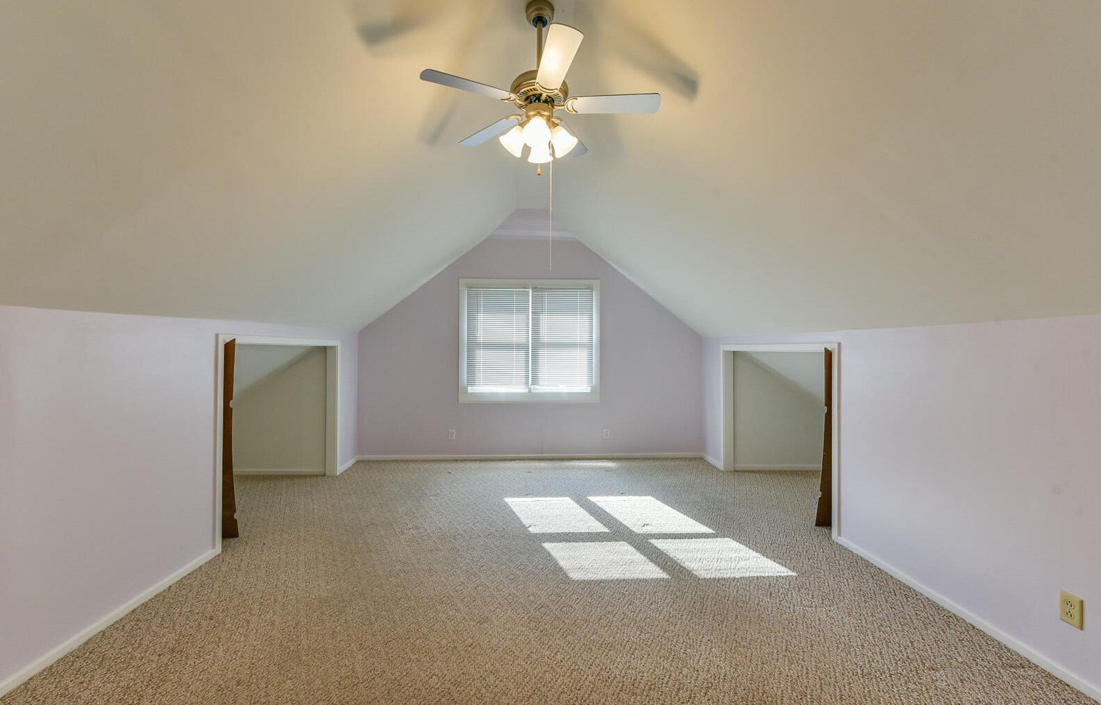 150 60, Milwaukee WI exterior