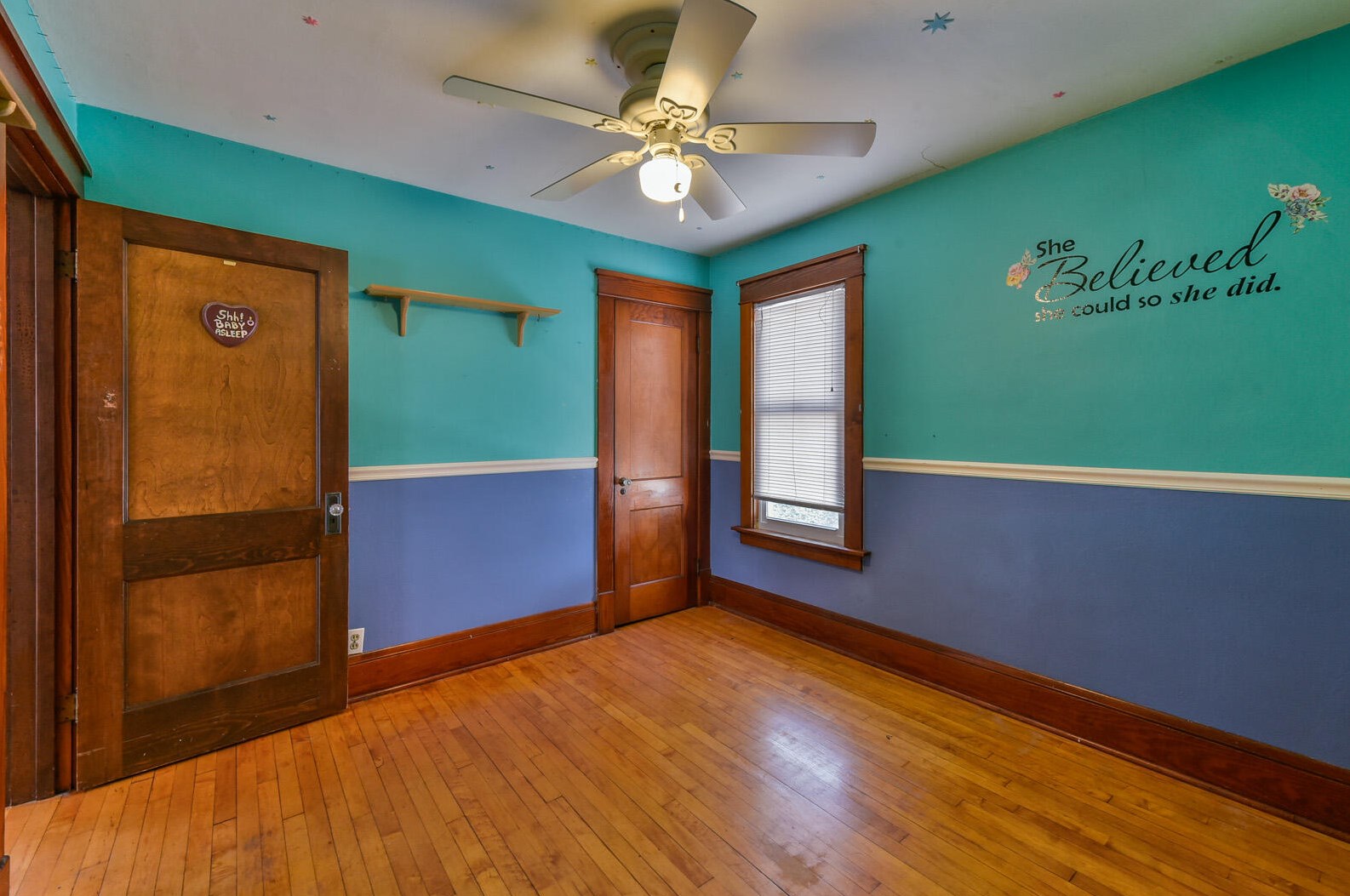 150 60, Milwaukee WI exterior