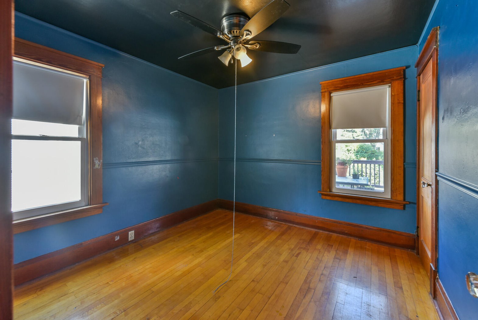 150 60, Milwaukee WI exterior