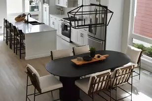 6253 W Foxtown Dr, Mequon, WI 53092 - Photo 33