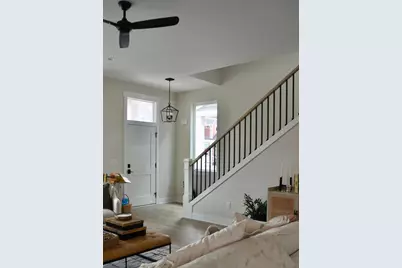 6253 W Foxtown Dr, Mequon, WI 53092 - Photo 13