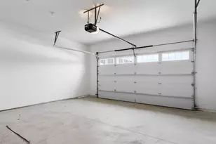 6253 W Foxtown Dr, Mequon, WI 53092 - Photo 23