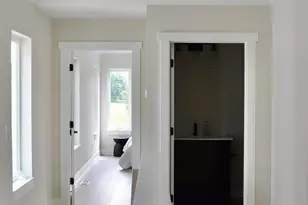 6253 W Foxtown Dr, Mequon, WI 53092 - Photo 31