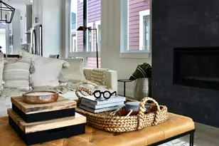 6253 W Foxtown Dr, Mequon, WI 53092 - Photo 9