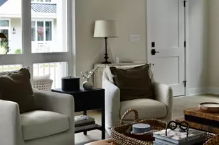 6253 W Foxtown Dr, Mequon, WI 53092 - Photo 11