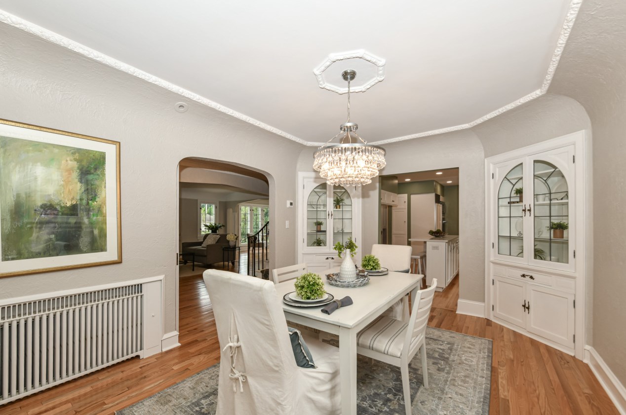 2365 91, Milwaukee WI 53226-1832 exterior