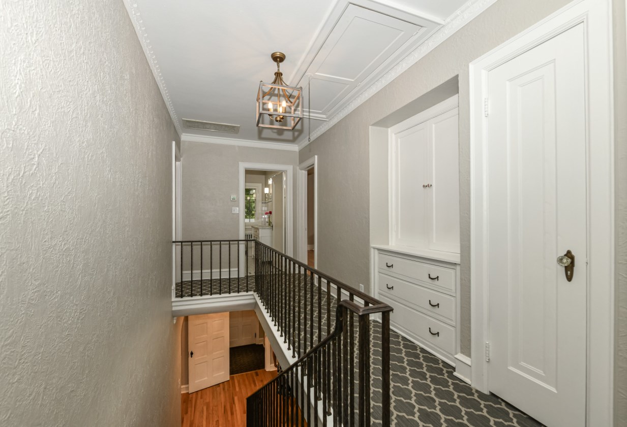 2365 91, Milwaukee WI 53226-1832 exterior