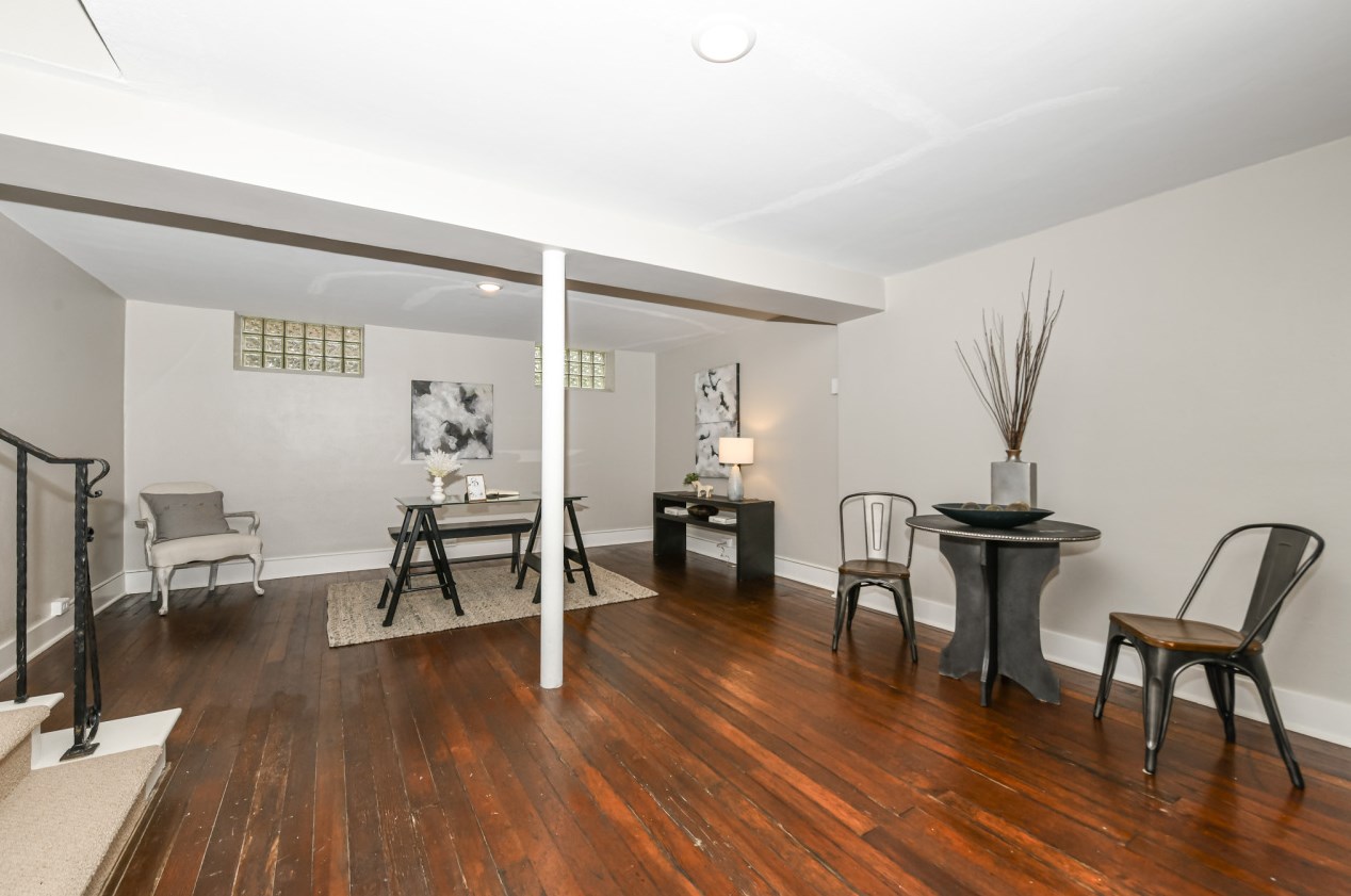 2365 91, Milwaukee WI 53226-1832 exterior