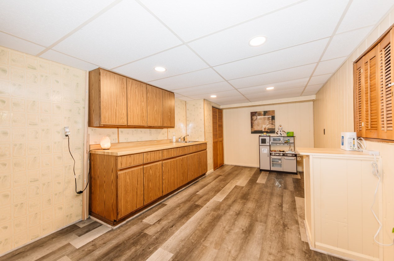 3666 77 St, Milwaukee WI 53220-1146 exterior