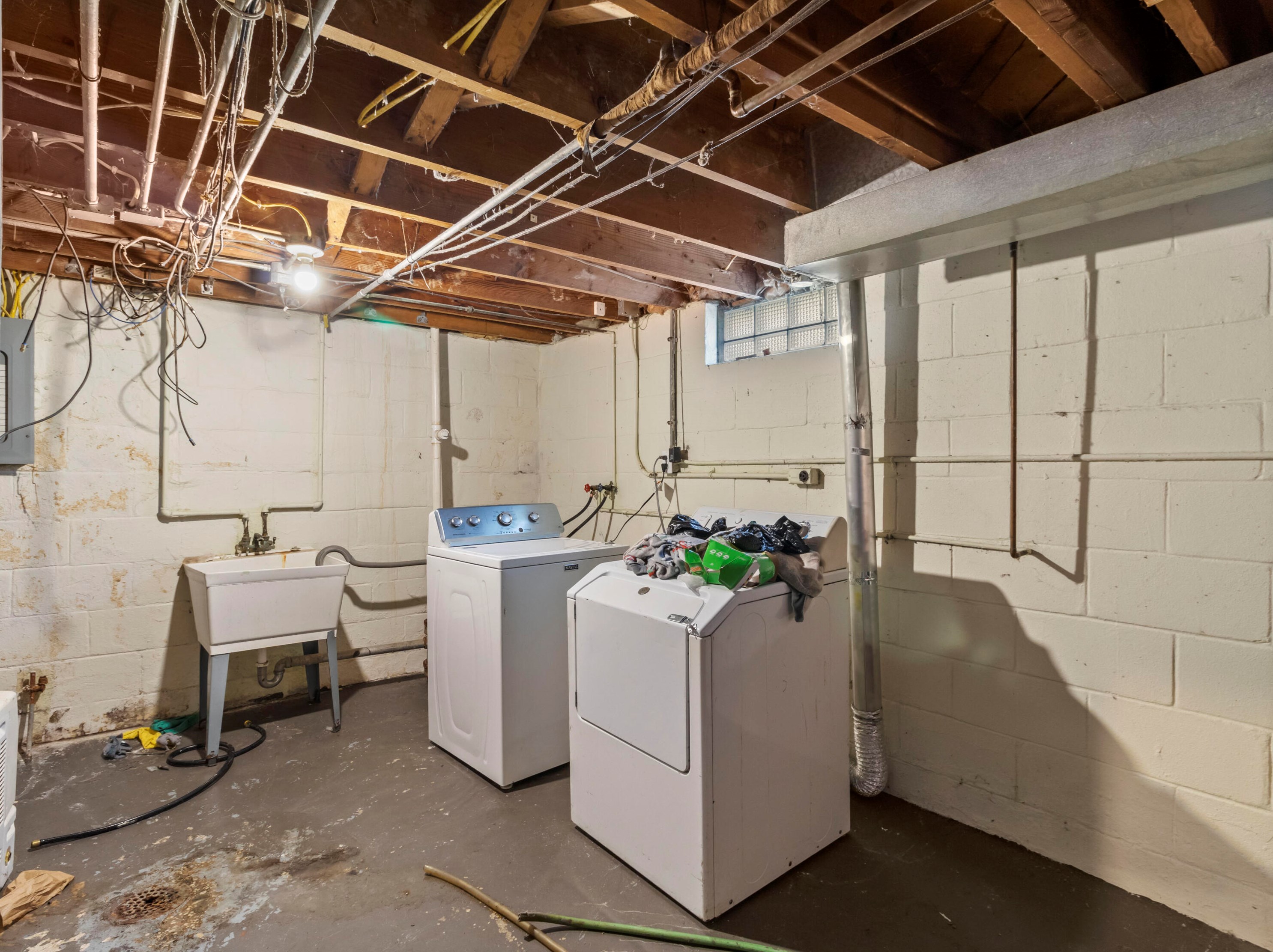 5069 60th St, Milwaukee WI  53220-4619 exterior