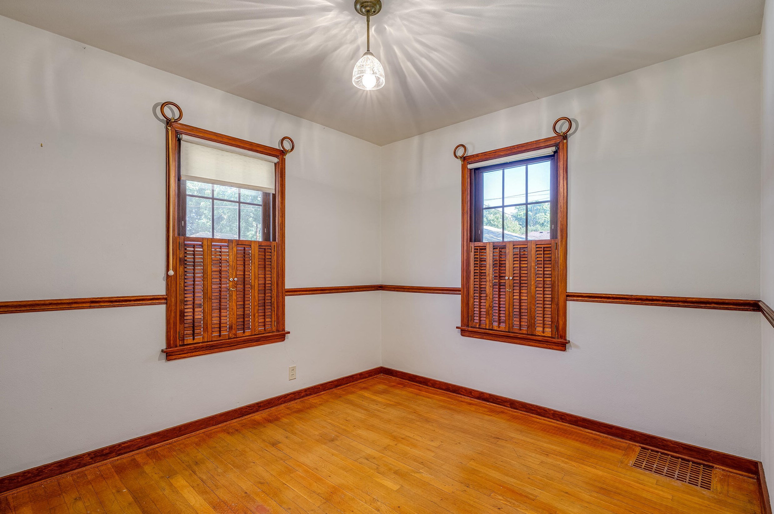 6425 40 Ave, Kenosha WI 53142-7053 exterior