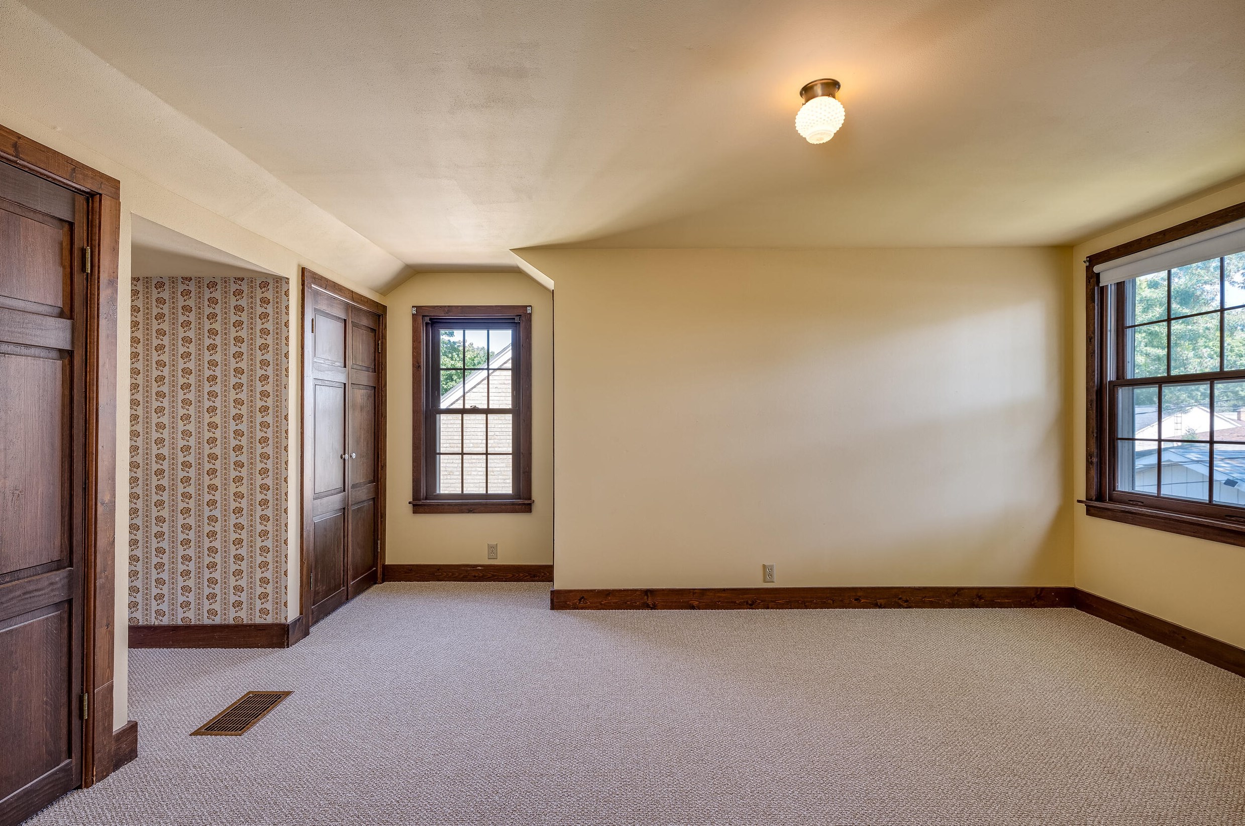 6425 40 Ave, Kenosha WI 53142-7053 exterior