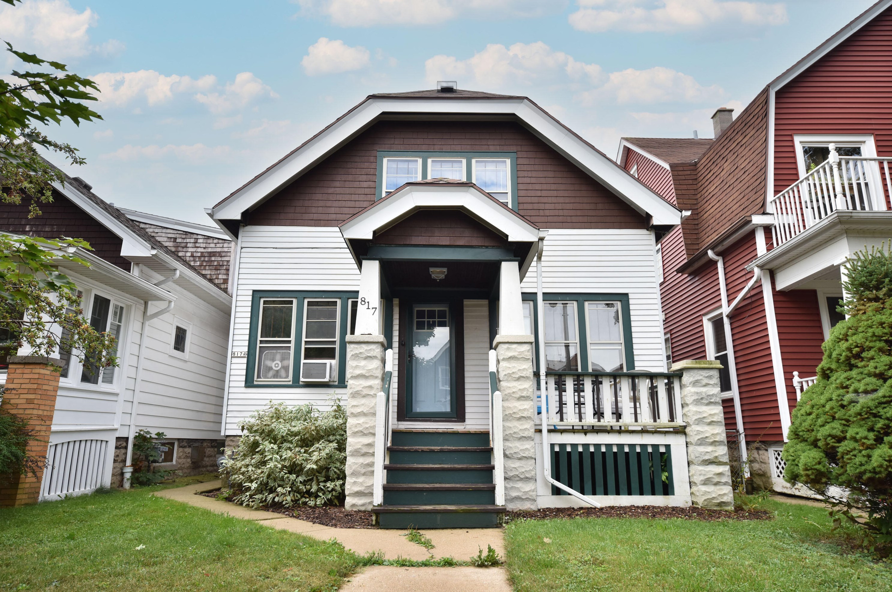 817 Townsend St, Milwaukee WI  53212-1723 exterior