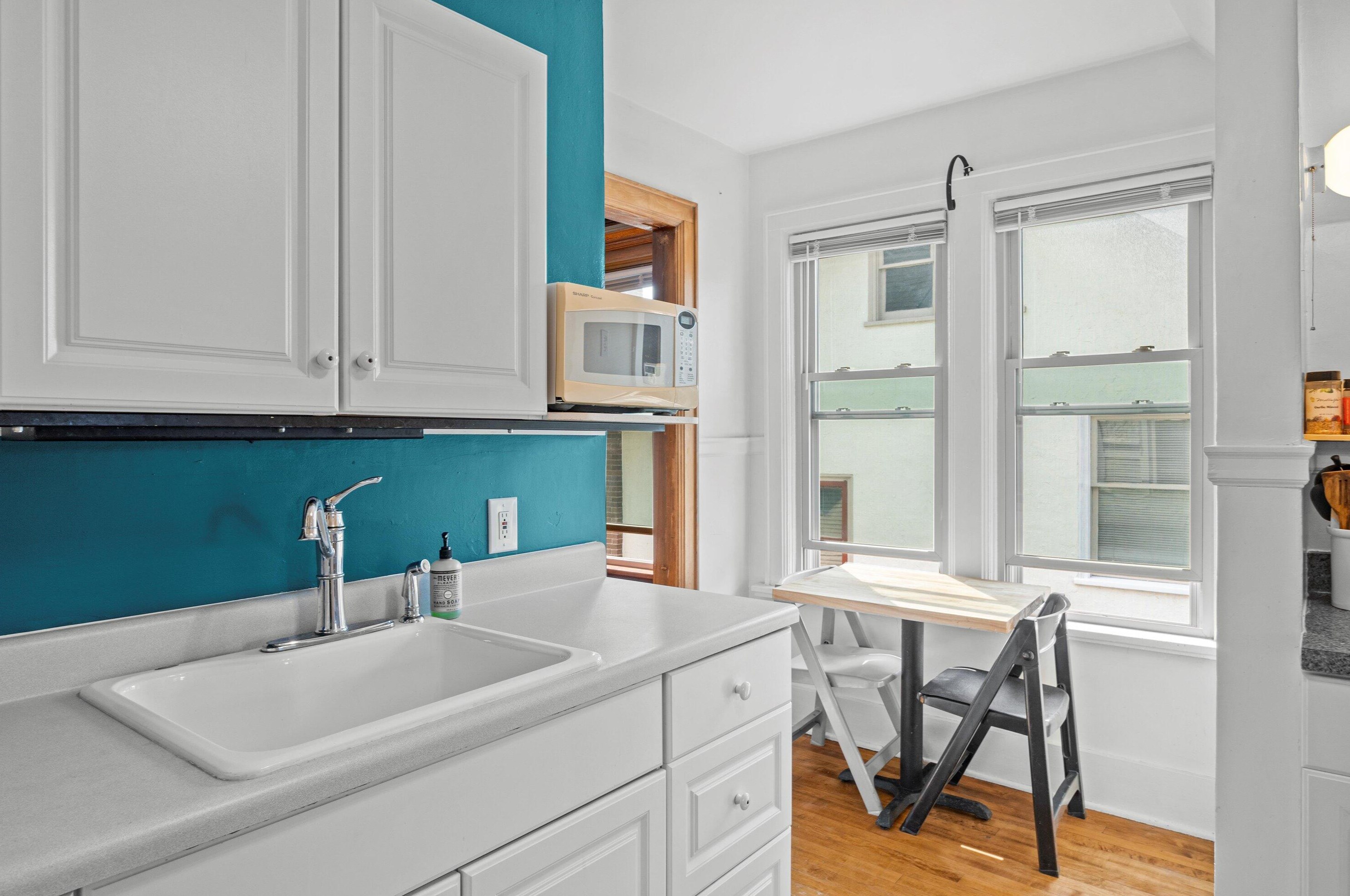 1917 51st St, Milwaukee WI  53208-1745 exterior