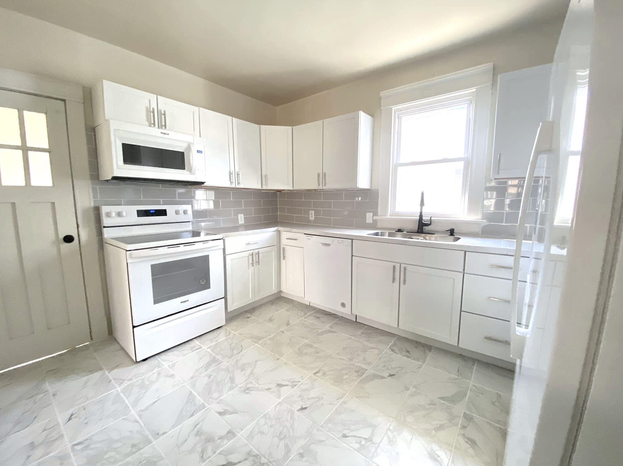 2811 Charles St, Racine WI  53402-4107 exterior