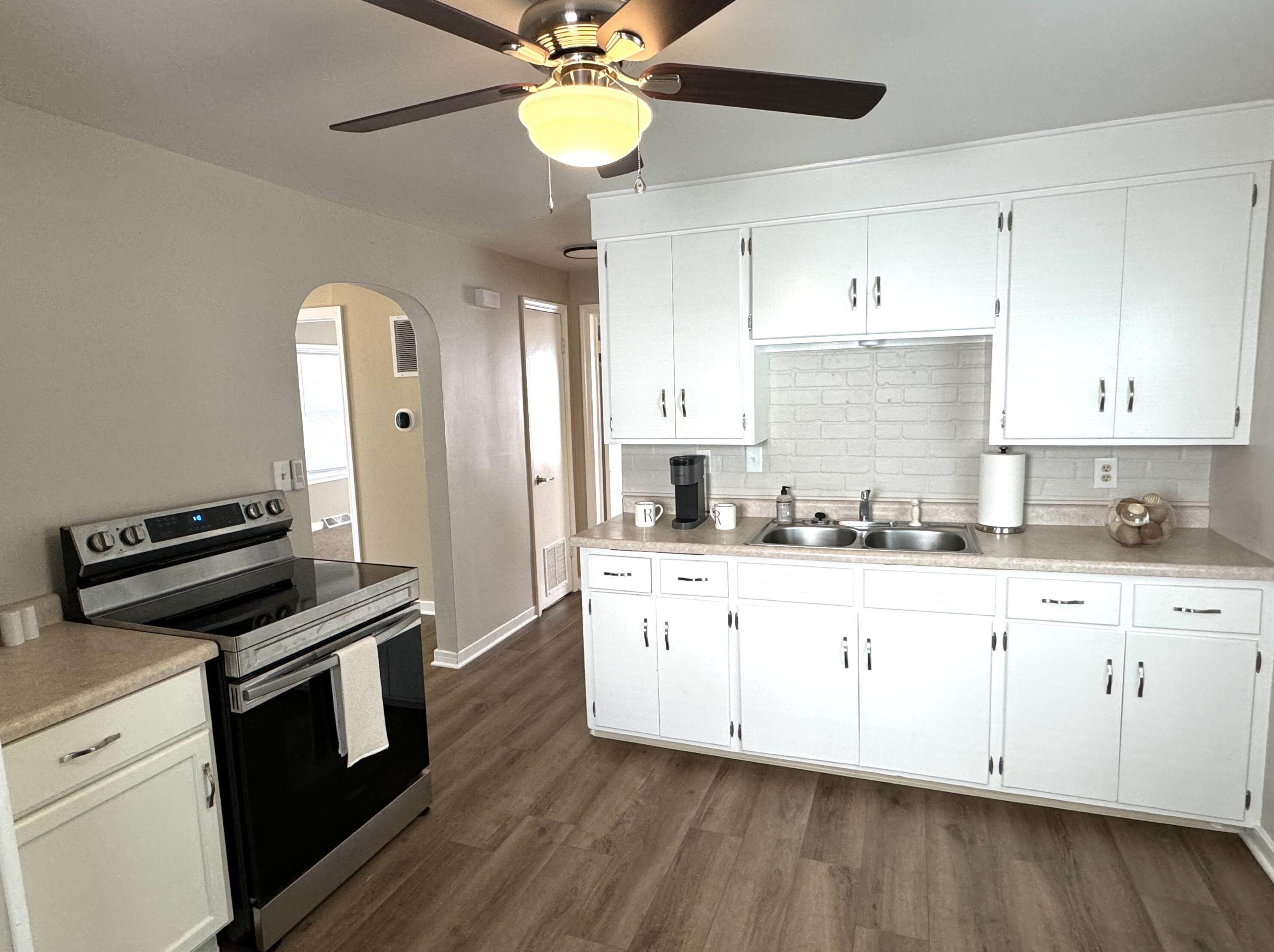 1760 Kentucky St, Racine WI  53405-3719 exterior