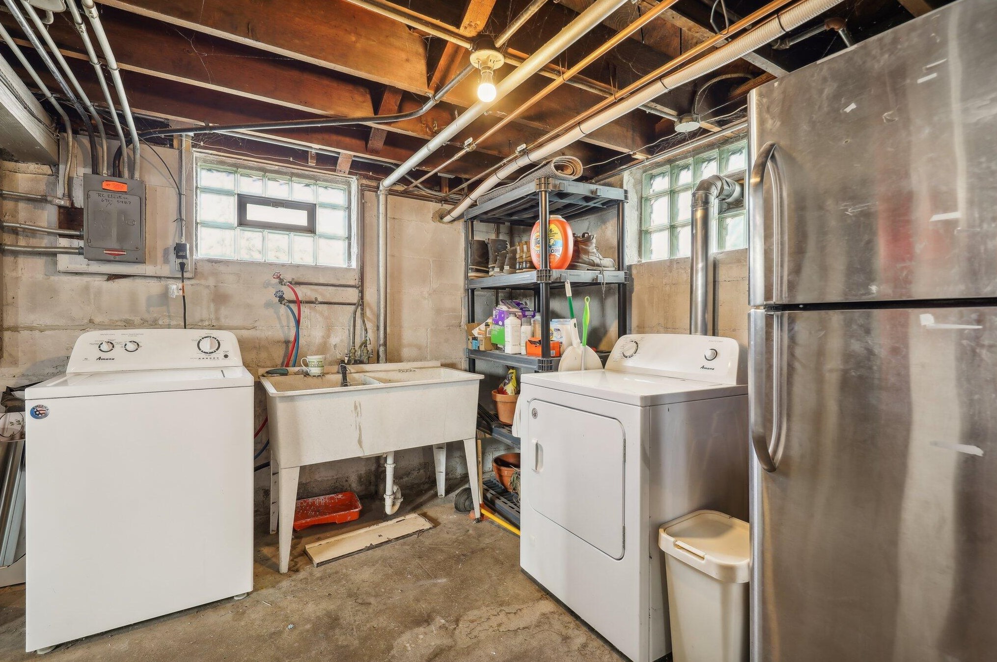 2261 75th St, Milwaukee WI 53213-3517 exterior