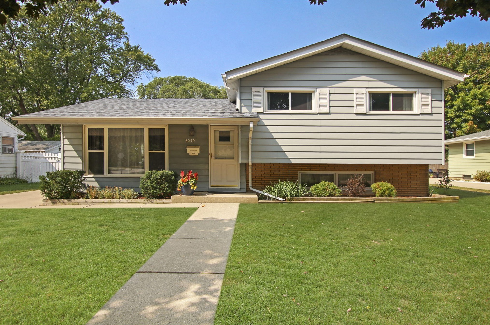 8030 26th Ave, Kenosha WI 53143-6201 exterior