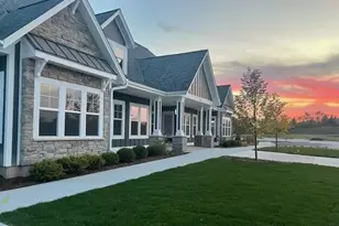 1748 N River Cir, River Hills, WI 53217 - Photo 23