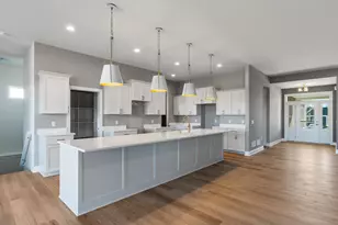 1748 N River Cir, River Hills, WI 53217 - Photo 9