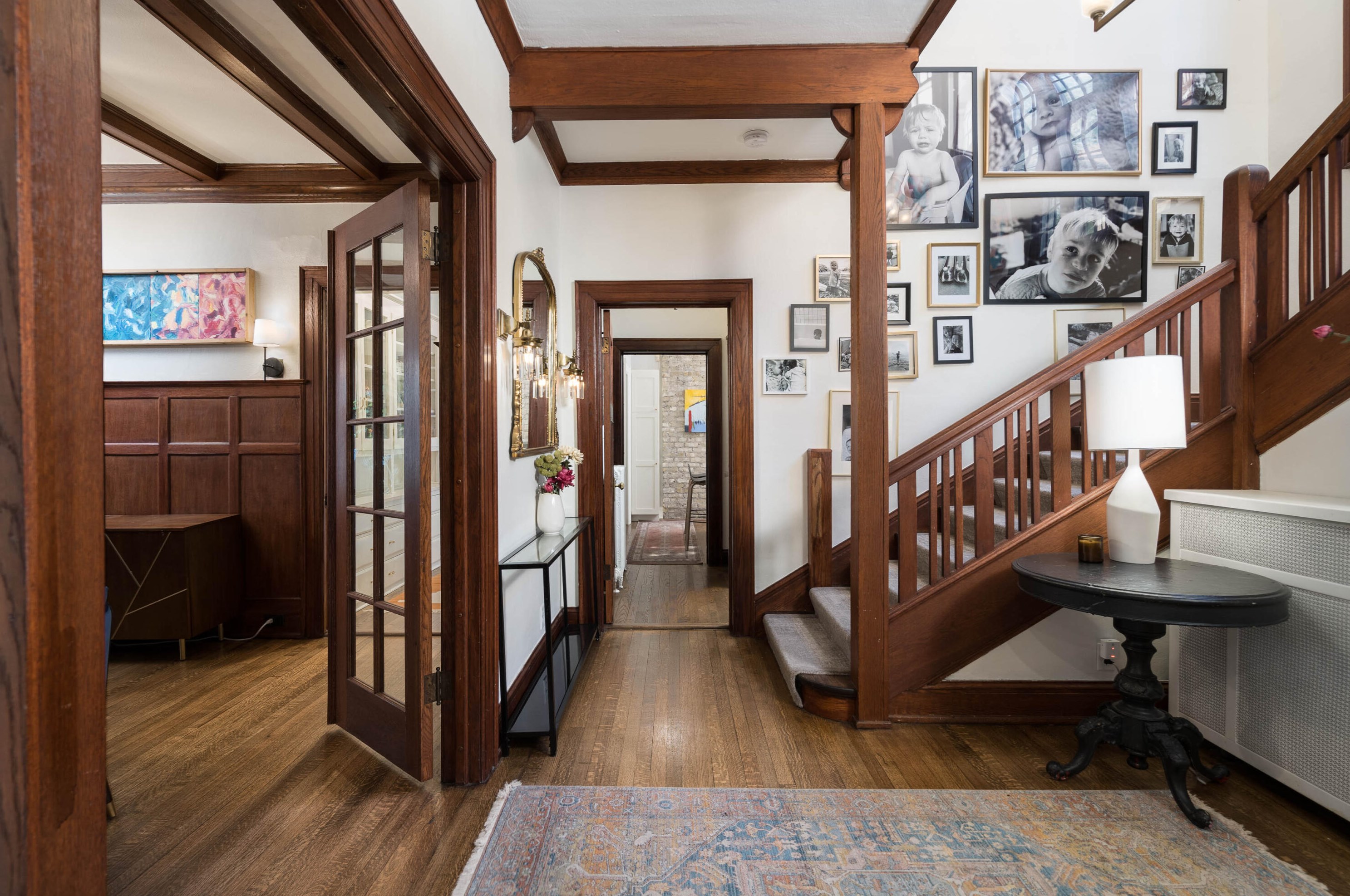 2709 Belleview Pl, Milwaukee WI  53211-3831 exterior