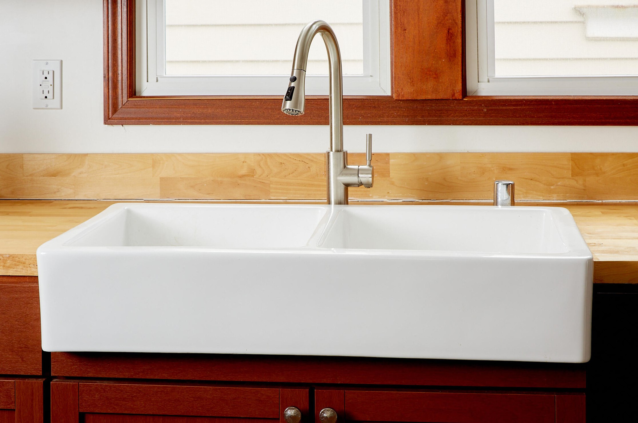 3541 19 St, Milwaukee WI 53204-2047 exterior