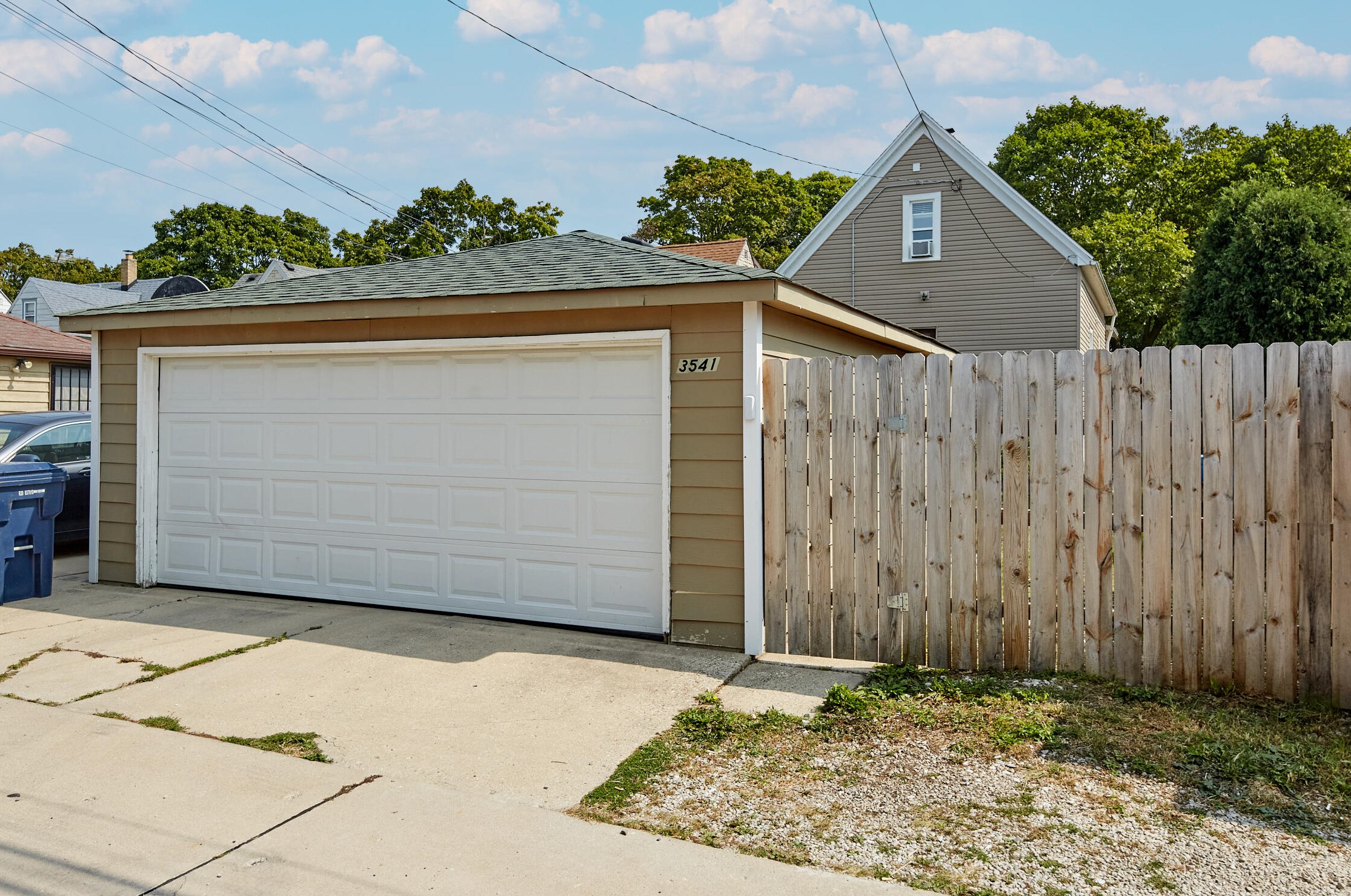 3541 19 St, Milwaukee WI 53204-2047 exterior