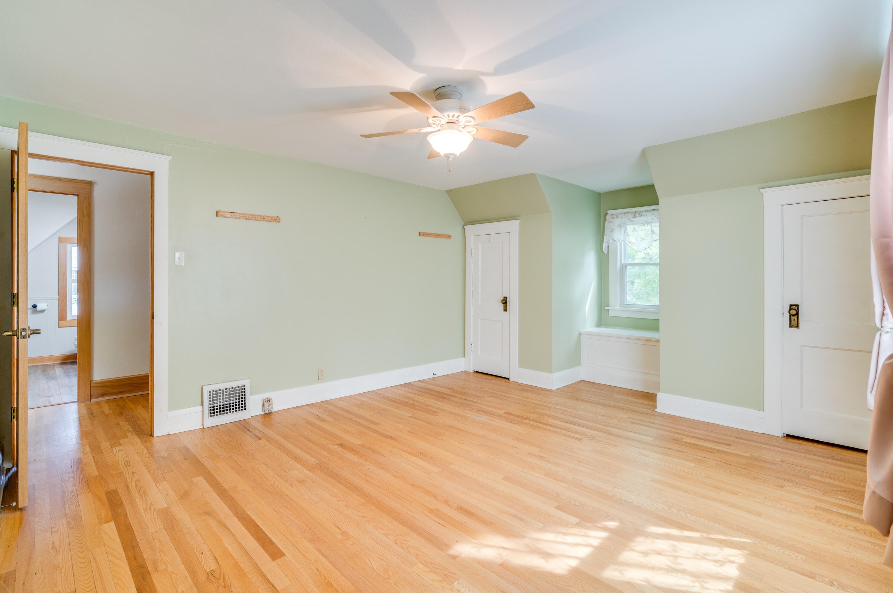 5802 36 Ave, Kenosha WI 53144-6918 exterior