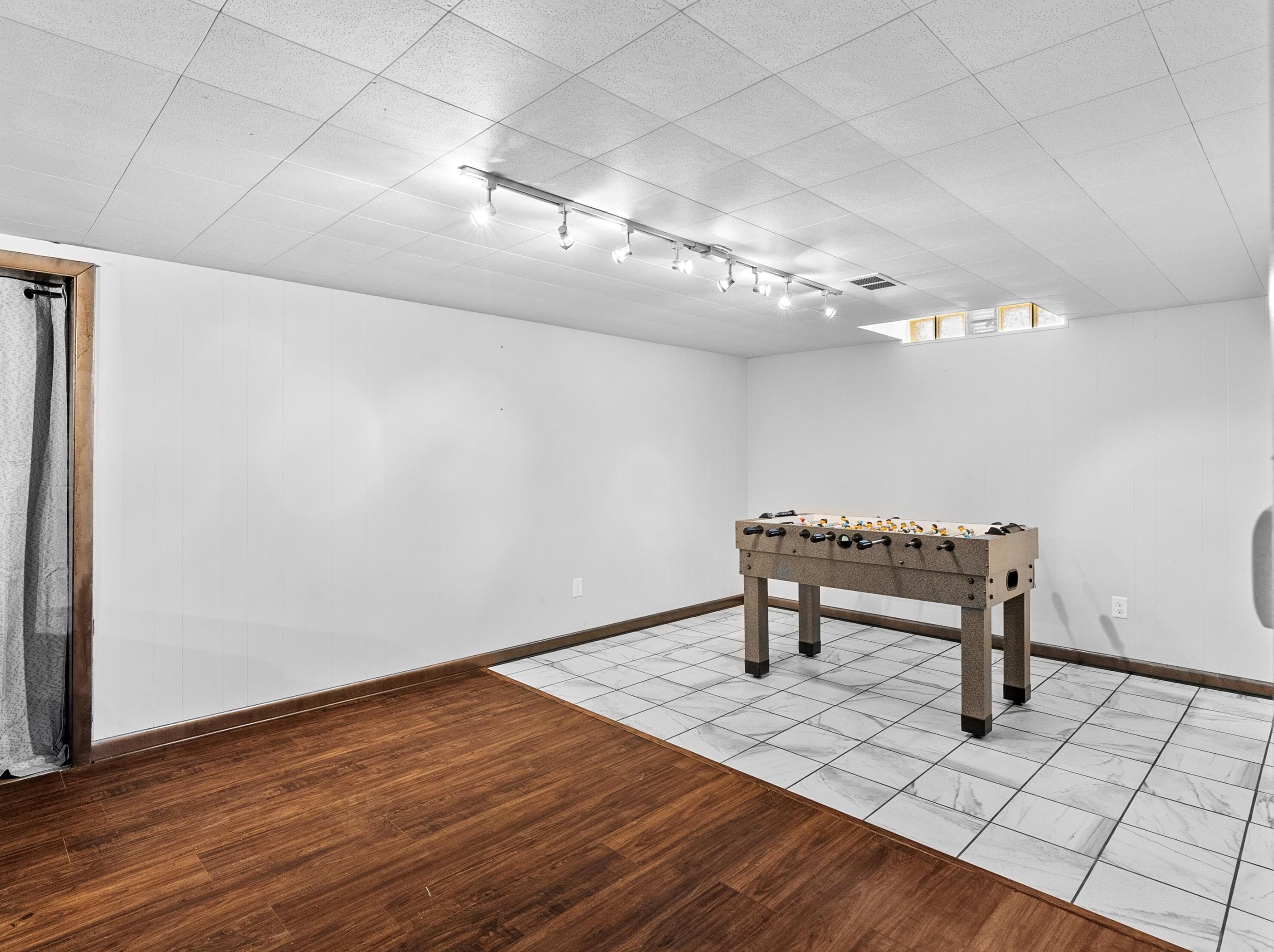 814 Flambeau St, Manitowoc WI 54220-6628 exterior