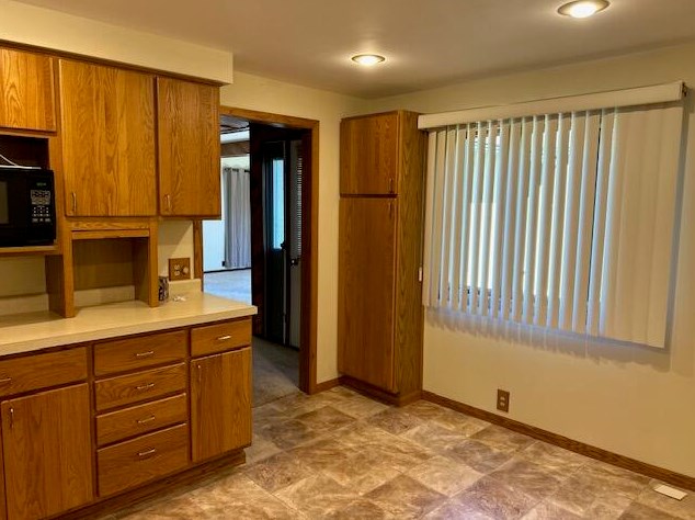 4727 12 St, Sheboygan WI 53081-8003 exterior