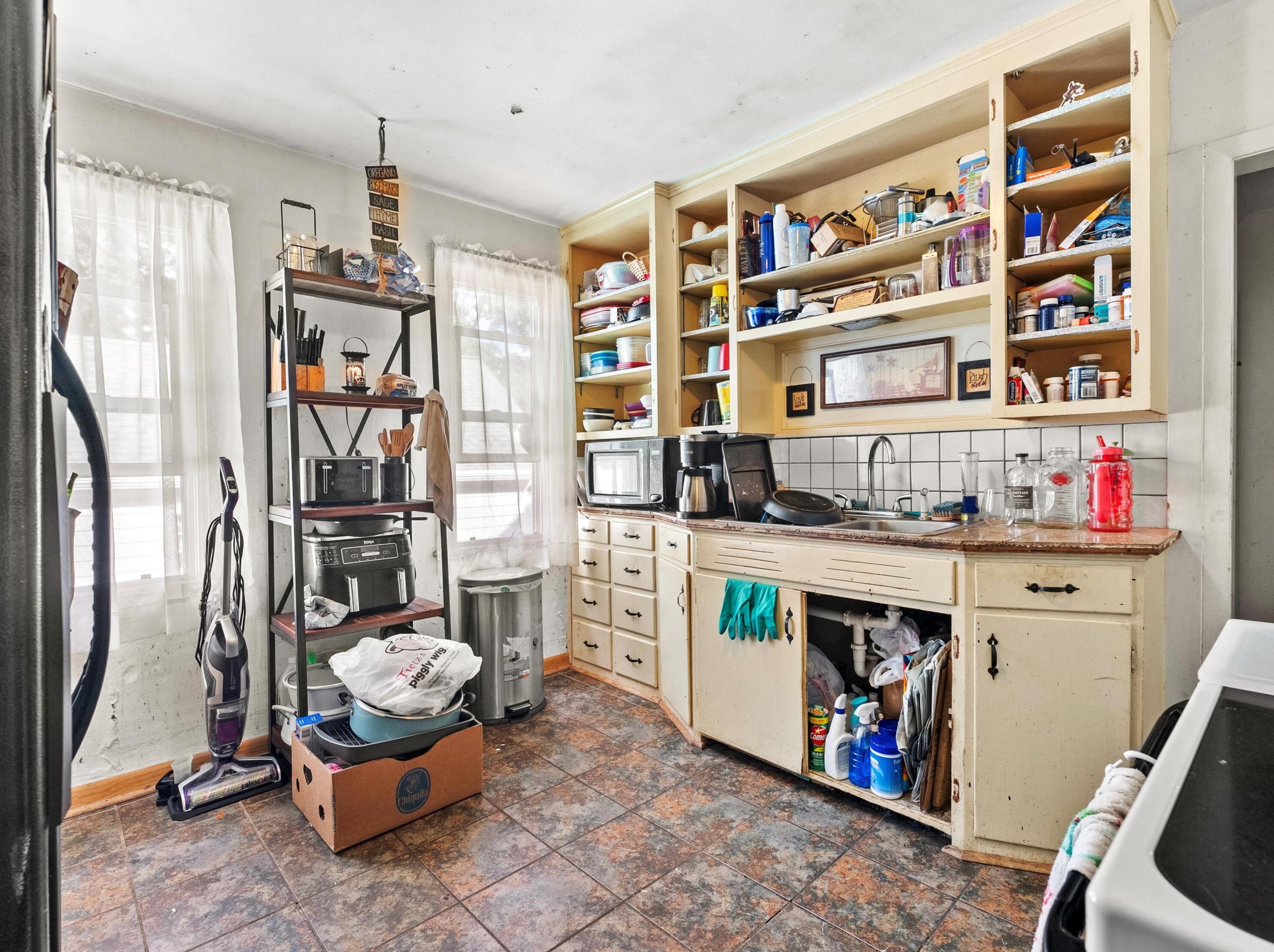 732 7 St, Manitowoc WI 54220-3918 exterior