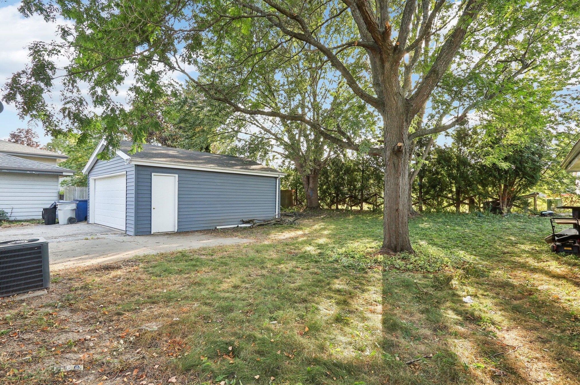 6413 105th St, Milwaukee WI  53224-5100 exterior