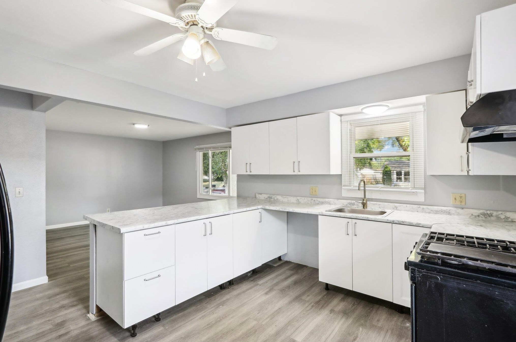 6413 105th St, Milwaukee WI  53224-5100 exterior