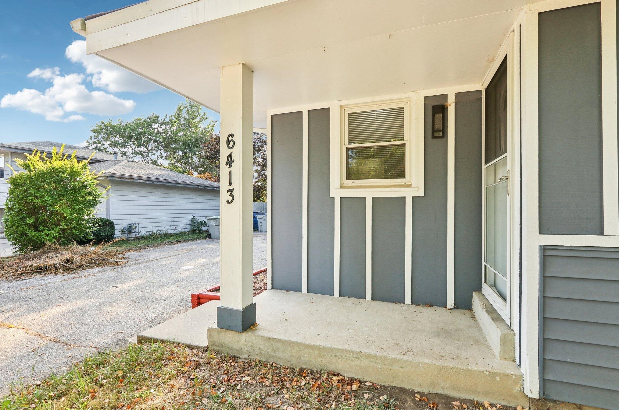 6413 105th St, Milwaukee WI  53224-5100 exterior