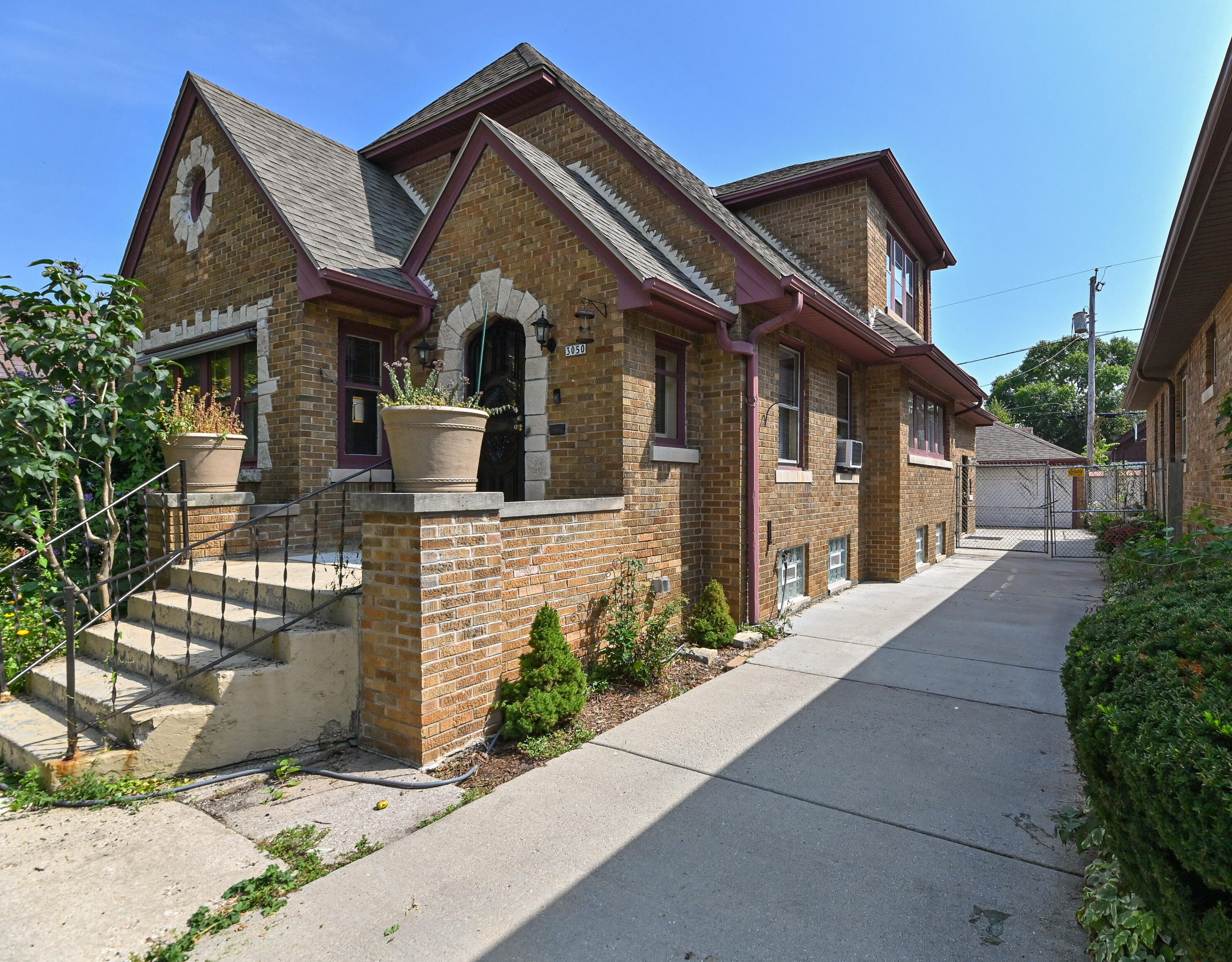 3050 56, Milwaukee WI 53210-2235 exterior