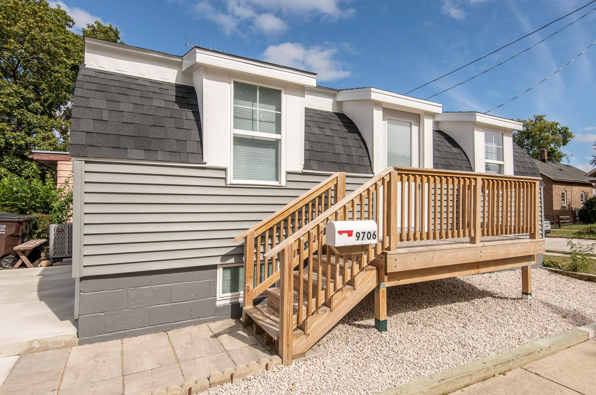 9706 Corliss Ave, Sturtevant WI  53177-2421 exterior