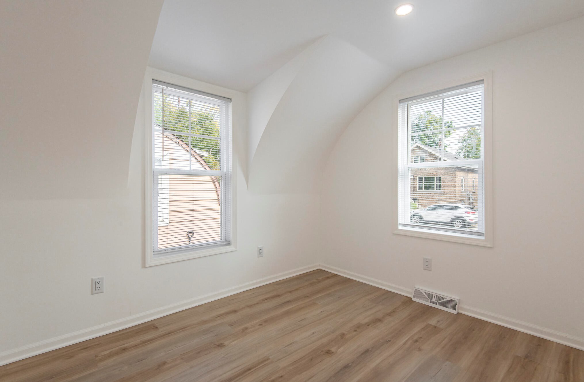 9706 Corliss Ave, Sturtevant WI  53177-2421 exterior